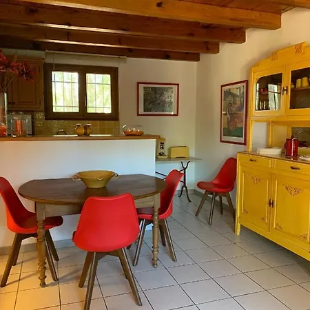 Hameau De Piscia * 포르토베쉬오